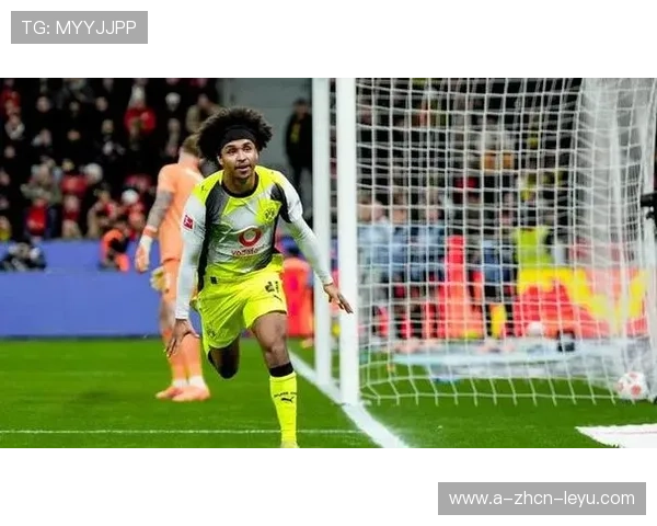 多特蒙德完成进球，阿德耶米成为焦点